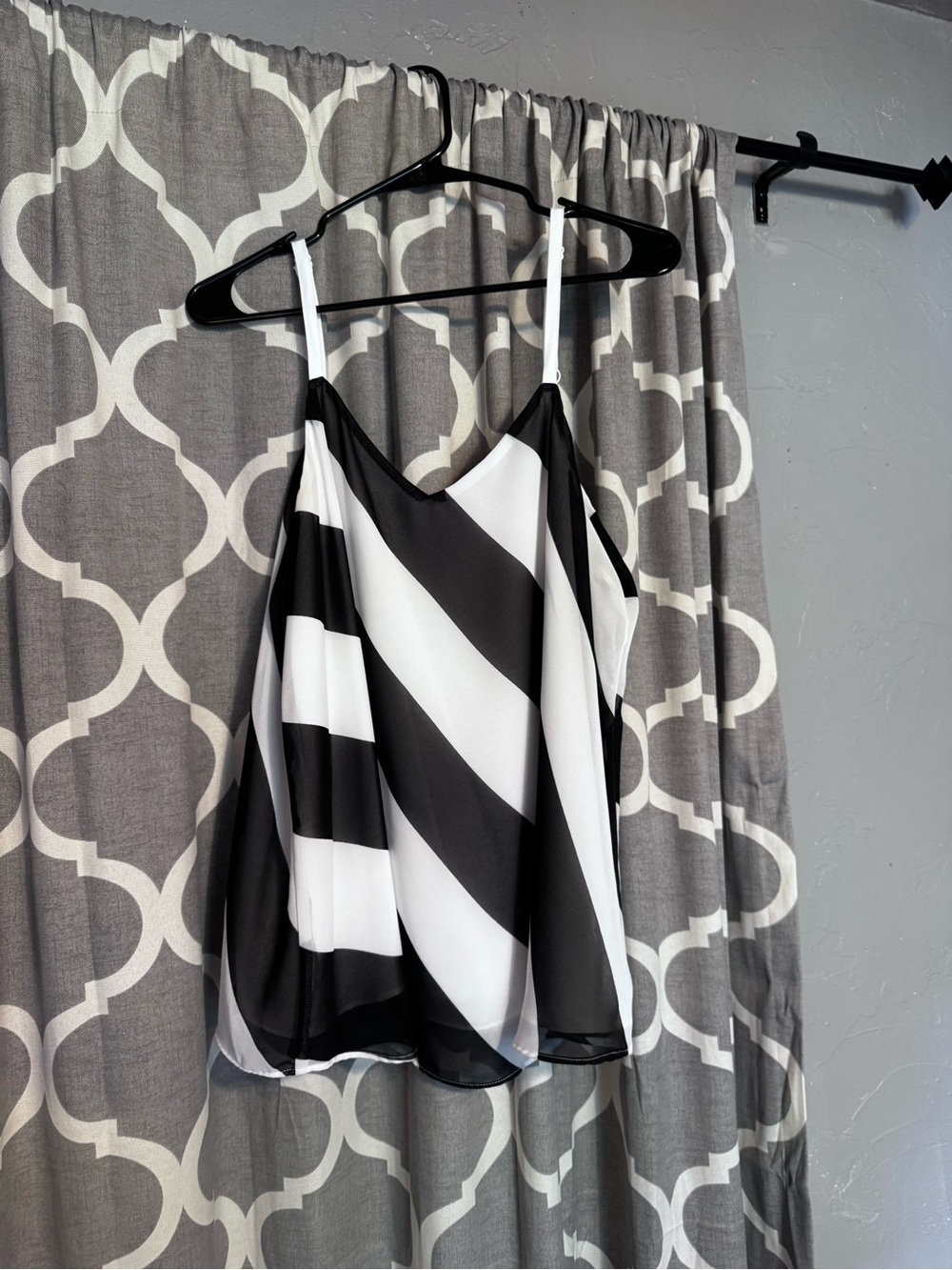 torrid Black and White Diagonal Stripe Cami